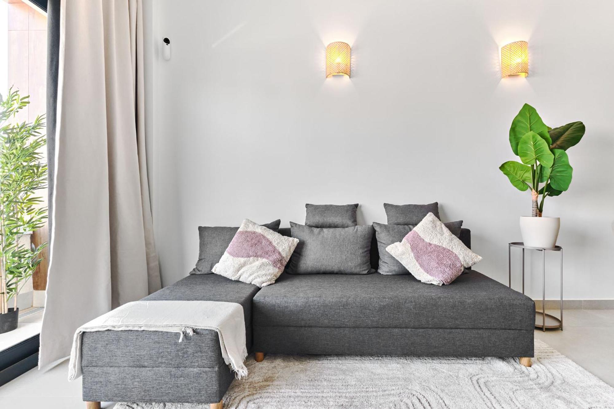 Mediterranean Gardens Apartment